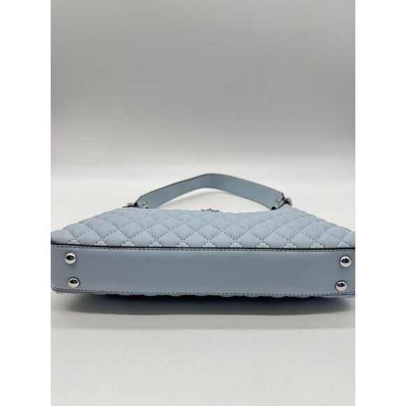 GUESS Everlee top zip quilted faux-leather small shoulder bag - Misty Light Blue - Picture 5 of 9